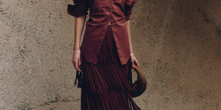 Unveil Your Inner Style with Simon Miller’s Bold, Contemporary Fashion